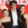Mélanie Thierry, Hugo Gélin et Cécile Cassel - Première du film "Comme des frères" au cinéma Gaumont Opera à Paris. Le 15 novembre 2012.