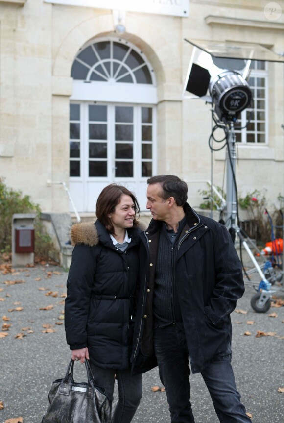Exclusif - Michel Ferracci et sa femme Emilie Dequenne - Tournage du téléfilm "Souviens-toi" à Libourne le 1er décembre 2014