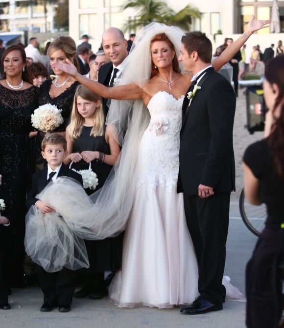 Exclusif - Le sublime mariage d'Angie Everhart et Carl Ferro à Santa Monica, le 6 décembre 2014.