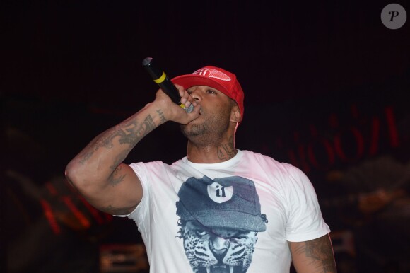 Le chanteur Booba en aftershow au VIP Room à Paris le 13 novembre 2013.