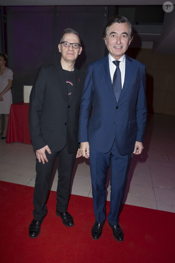 Michel Simon (président de LINK, vice-président de Aides) et Philippe Douste-Blazy au dîner LINK pour AIDES, le 8 décembre, au Palais d'Iéna, à Paris.