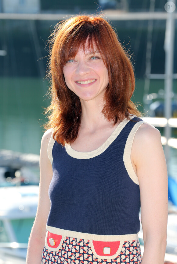 Odile Vuillemin - Présentation de la série "Profilage" lors de la cérémonie d'ouverture du 14e Festival de la Fiction TV de La Rochelle en 2012.