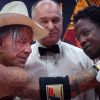 Mickey Rourke, pour son retour en boxe à 62 ans et dix-huit ans après son dernier combat, a mis KO Elliot Seymour, 29 ans, le 28 novembre 2014 à Moscou, en Russie. Le Daily Mail révèle que ce jeune adversaire ne serait guère qu'un pauvre type aperçu dans sa salle de sport en Californie, SDF depuis 2013, désespéré et sans avenir dans le noble art...