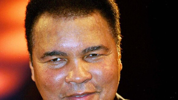 Mohamed Ali : La légende de la boxe est à l'hôpital !