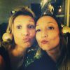 "On a les boules de Noël ! Bonnes fêtes à tous ! #MerryXmas" a posté Audrey Lamy sur Instagram