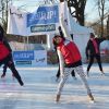 Sarah Abitbol anime une séance de Ice Fitness avec Stéphane Rotenberg sur la patinoire de Noël des Champs-Elysées à Paris, le 29 décembre 2014.29/12/2014 - Paris