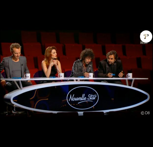 Le jury de Nouvelle Star, au théâtre lors de l'épreuve des trios, le jeudi 1er janvier sur D8.