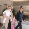 Nicole Kidman, son mari Keith Urban et leurs filles Sunday Rose et Faith arrivent à Los Angeles le 23 septembre 2014. 