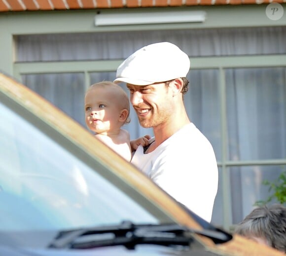 Wayne Bridge et son petit garçon Parker le 18 juillet 2014 à Woburn dans le Bedfordshire