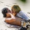 Exclusif - Heidi Klum et son compagnon Vito Schnabel, très complices, s'amusent sur la plage de Colombier à Saint-Barthélemy, le 4 janvier 2015.