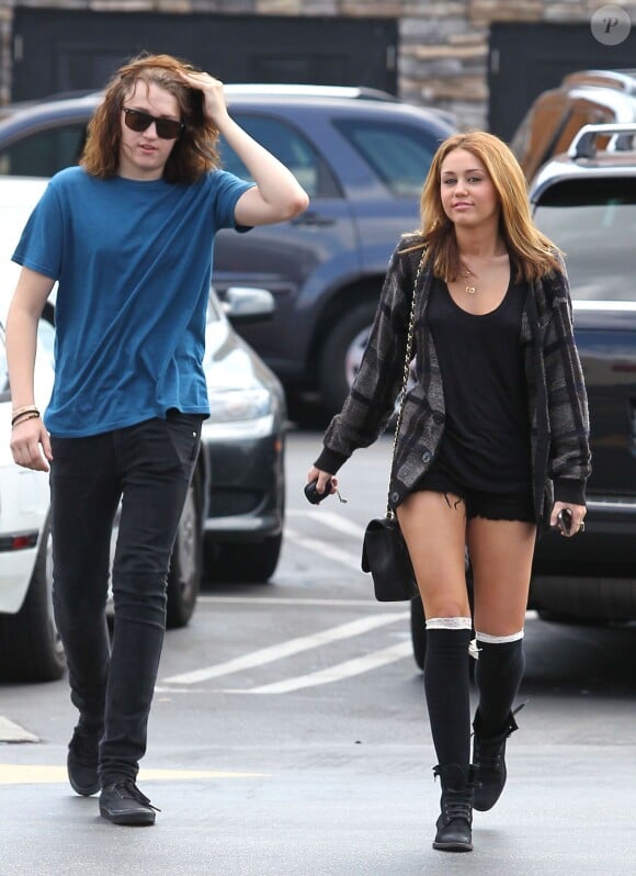 Miley Cyrus et son frère Braison le 9 septembre 2010 