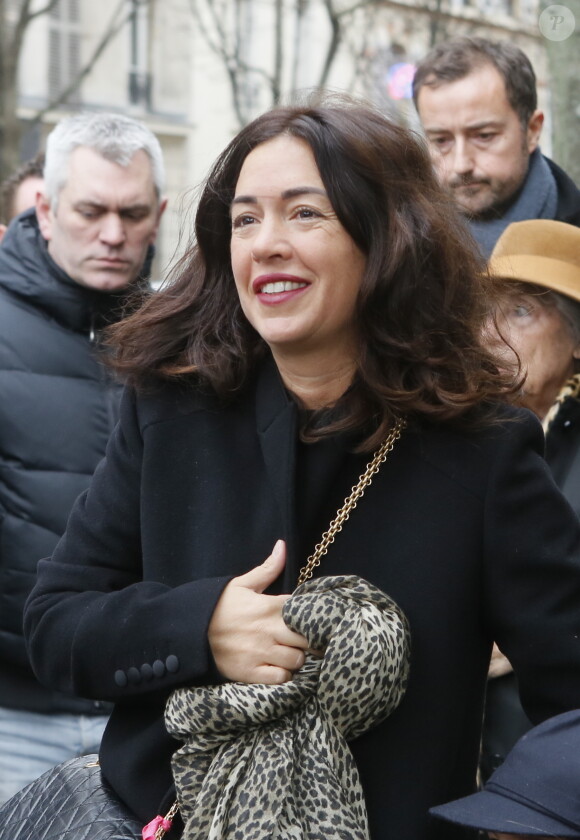 Elsa Wolinski lors des obsèques de Georges Wolinski au crématorium du Père-Lachaise à Paris, le 15 janvier 2015