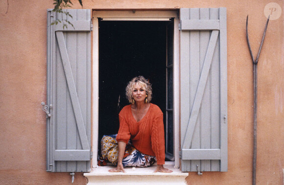 Mylène Demongeot dans sa maison de Porquerolles (photo non datée)