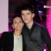 Adeline Blondieau et son fils Aïtor à la soirée Street Food Party au Loft du Louvre à Paris, le 16 janvier 2015