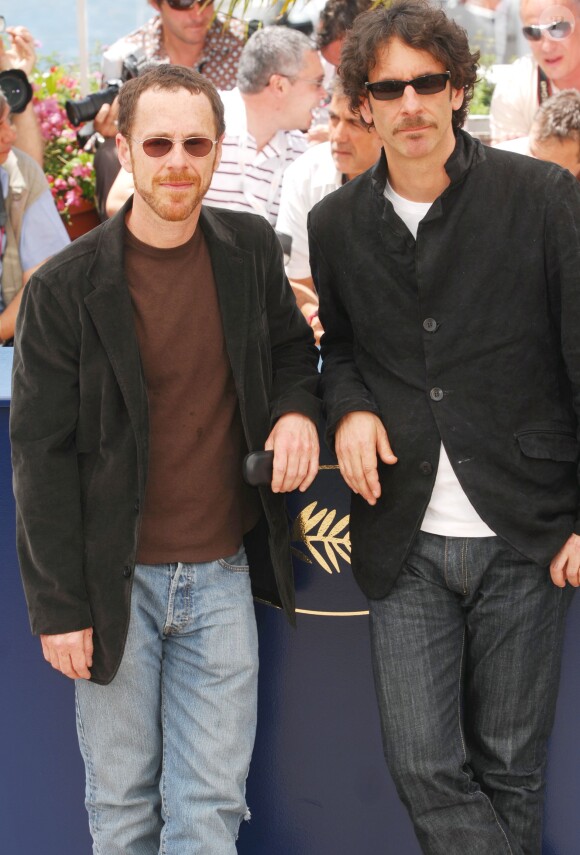 Joel et Ethan Coen à Cannes en mai 2007.