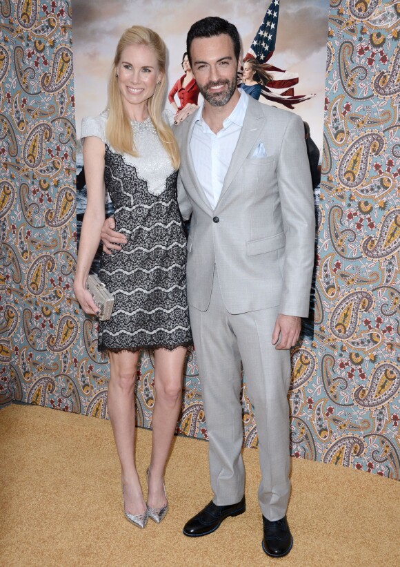 L'acteur Reid Scott et sa fiancée Elspeth Keller à la première de la saison 3 de "Veep" à Los Angeles, le 25 mars 2014.