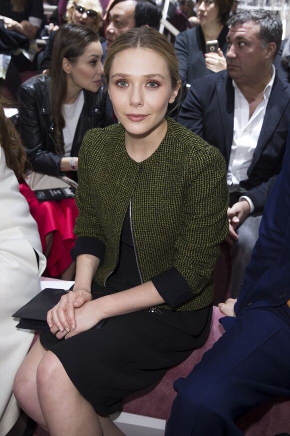 Elizabeth Olsen assiste au défilé Christian Dior haute couture printemps-été 2015 au musée Rodin. Paris, le 26 janvier 2015.