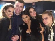 Kim Kardashian : Ravissante avec ses soeurs pour un concert animé