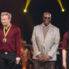 Manu Dibango et le prix de la médaille d'Or à Sons Company  à la Soirée de remise des prix du 36ème Festival Mondial du Cirque de Demain au Cirque Phenix à Paris, le 1er février 2015. 
