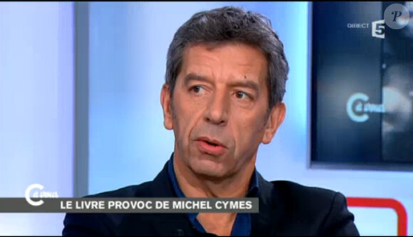 Michel Cymès, invité dans C à vous, le mardi 3 février 2015 sur France 5.