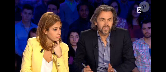 Léa Salamé et Aymeric Caron, dans On n'est pas couché sur France 2, le samedi 7 février 2015.