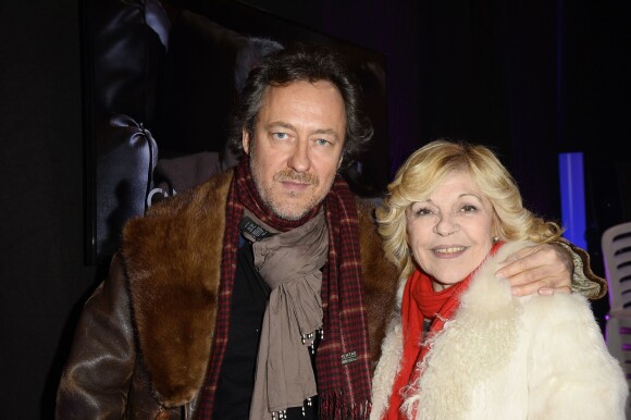 Exclusif - Nicoletta et son mari Jean-Christophe Molinier dans les coulisses de la 3e Nuit de la Déprime aux Folies Bergère à Paris le 9 février 2015.