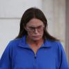 Exclusif - Bruce Jenner chez Starbucks le jour de Noël à Los Angeles, le 25 décembre 2014