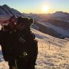 Marine Lorphelin et son petit ami Zack Dugong amoureux en haut des pistes, le 9 février 2015