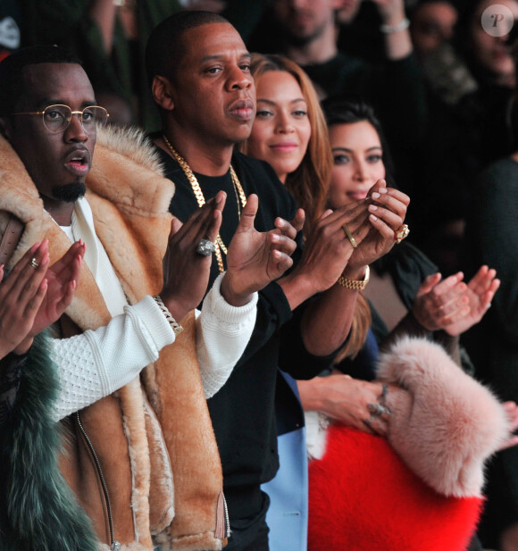 Diddy, Jay Z, Beyoncé et Kim Kardashian assistent à la présentation de la collection YEEZY SEASON 1 (adidas Originals x Kanye West) au studio Skylight Clarkson Square. New York, le 12 février 2015.