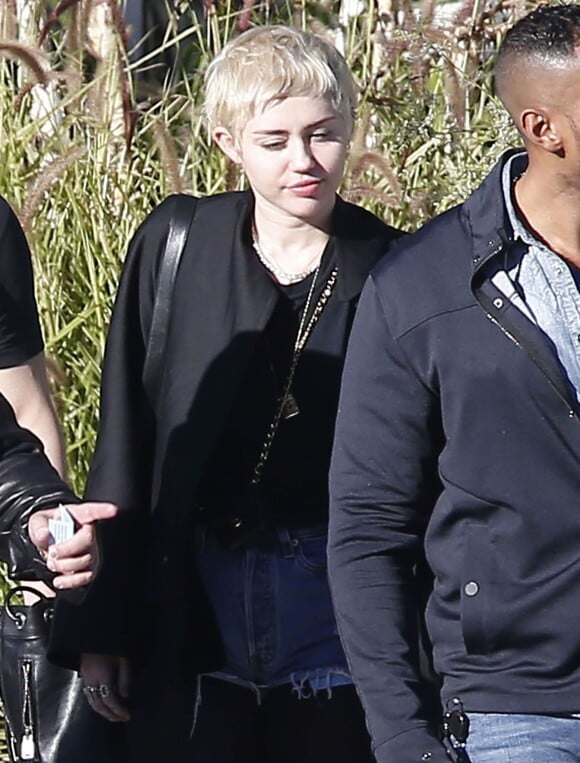 Miley Cyrus se rend aux "Beats Studios" à Culver City, le 16 janvier 2015.  