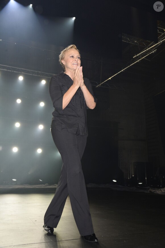 Muriel Robin - Generale du spectacle de Muriel Robin "Robin Revient Tsoin Tsoin" au Theatre de la porte Saint-Martin a Paris, le 23 septembre 2013.23/09/2013 - Paris