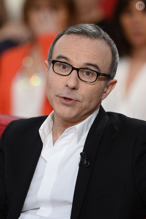 Philippe Besson - Enregistrement de l'émission "Vivement Dimanche" à Paris le 18 Fevrier 2015. L'émission sera diffusée le 22 février. Invité principal Stéphane Bern