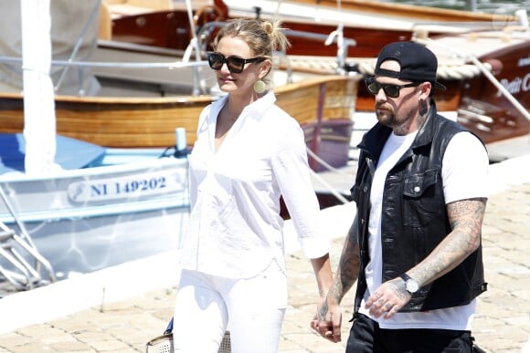 Cameron Diaz et Benji Madden très amoureux lors de leurs vacances dans le sud de la France, le 26 juillet 2014