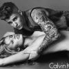 Justin Bieber nouvelle égérie pour la publicité Calvin Klein le 7 janvier 2015. Il pose aux côtés de Lara Stone