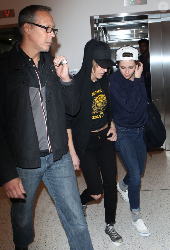 Kristen Stewart à l'aéroport de Los Angeles le 5 février 2015. 