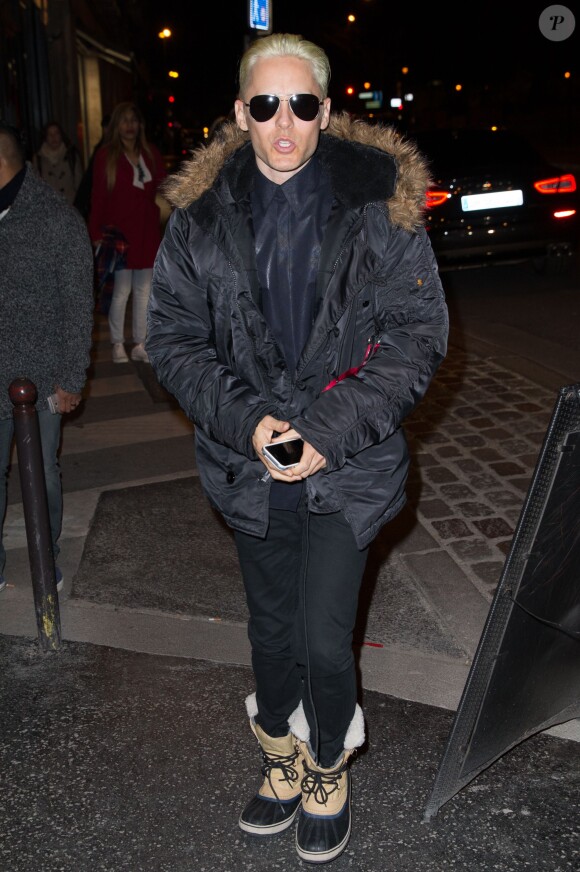 Jared Leto, qui est passé au blond platine avec une toute nouvelle coupe pour incarner le Joker dans le film Suicide Squad - Arrivée des people au dîner Balmain au restaurant Lapérouse à Paris, le 5 mars 2015.
