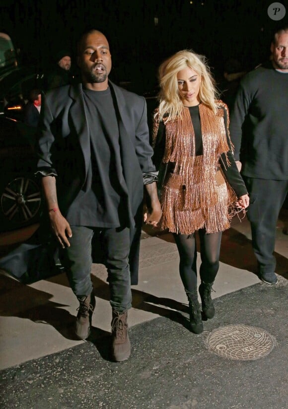 Kanye West et Kim Kardashian se rendent au restaurant Lapérouse pour le dîner post-défilé de Balmain. Paris, le 5 mars 2015.