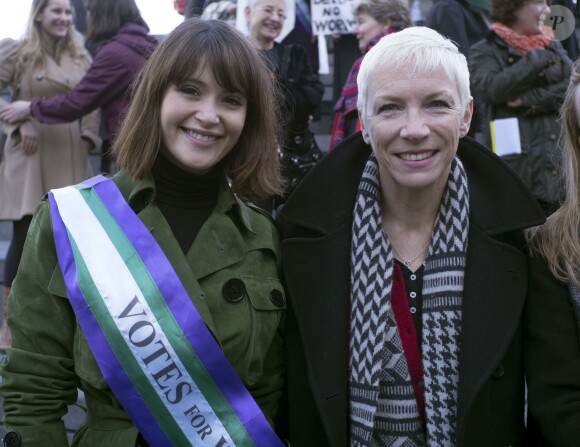 Gemma Arterton et Annie Lennox lors de la journée de la femme à Londres, le 8 mars 2015 