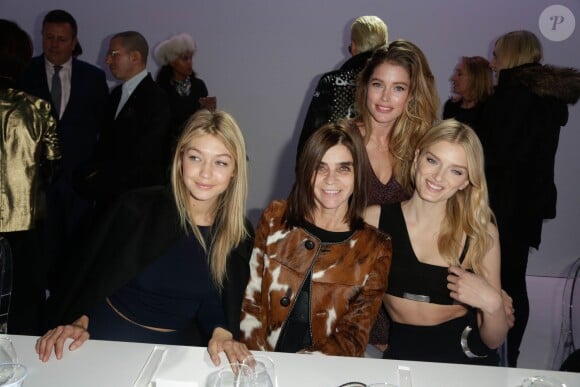 Younghee Lee, Gigi Hadid and Carine Roitfeld lors de la soirée Samsung à Paris le 7 mars 2015