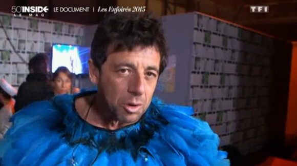 Patrick Bruel en perroquet - Dans les coulisses des préparations du spectacle des Enfoirés 2015. Le concert sera diffusé le vendredi 13 mars à 20h55 sur TF1. Emission 50 mn inside, diffusée le 8 mars 2015 sur TF1.