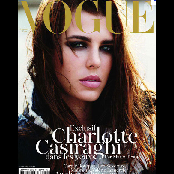 Charlotte Casiraghi lors de sa première couverture pour Vogue Paris. En 2011