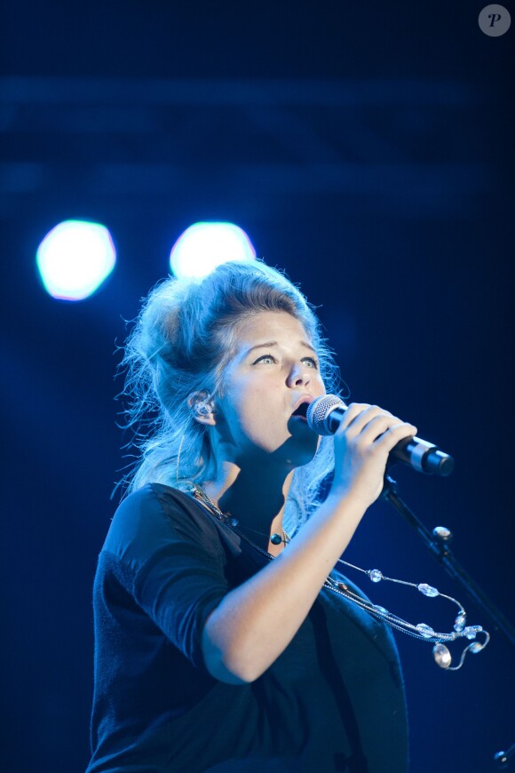 Archives - Selah Sue en concert au Nice Jazz Festival à Nice. Le 9 juillet 2012