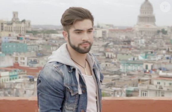 Kendji Girac dans le clip de Conmigo