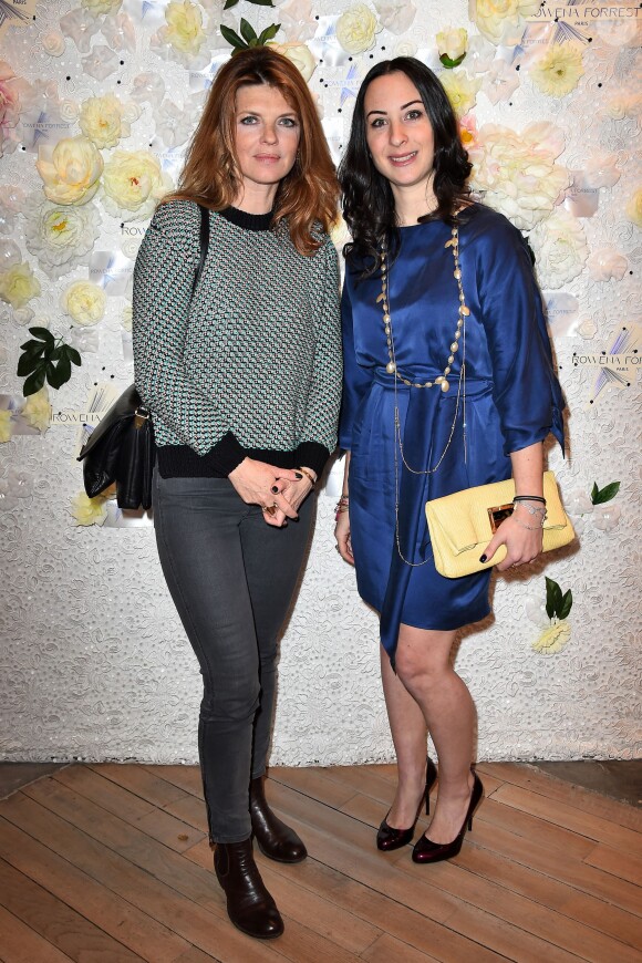 Gwendoline Hamon et Rowena Forrest au lancement de la collection printemps-été 2015 de Rowena Forrest à la galerie Nabokov, à Paris, le 19 mars 2015 