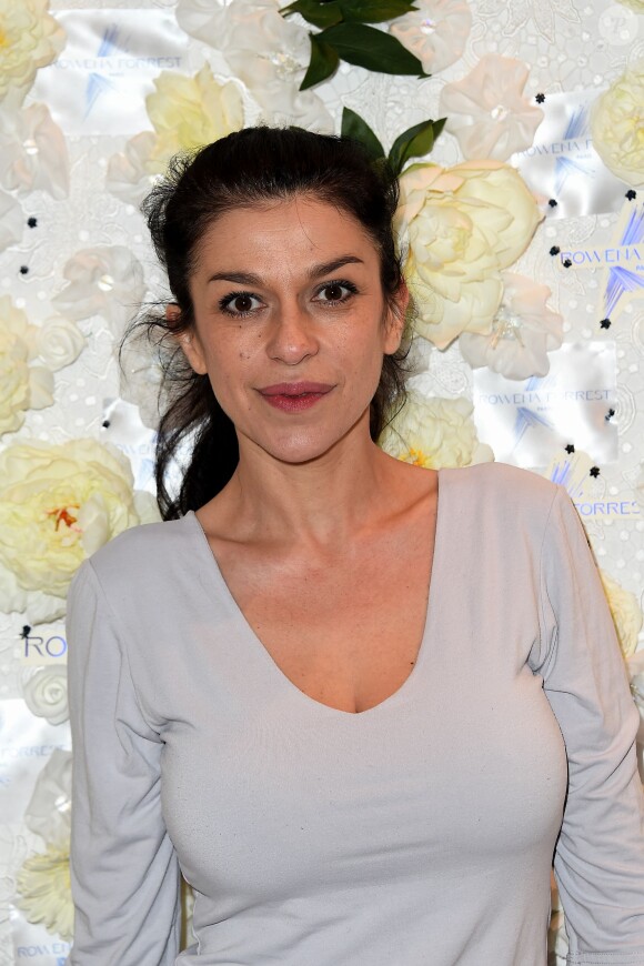 Jovanka Sopalovic au lancement de la collection printemps-été 2015 de Rowena Forrest à la galerie Nabokov, à Paris, le 19 mars 2015 