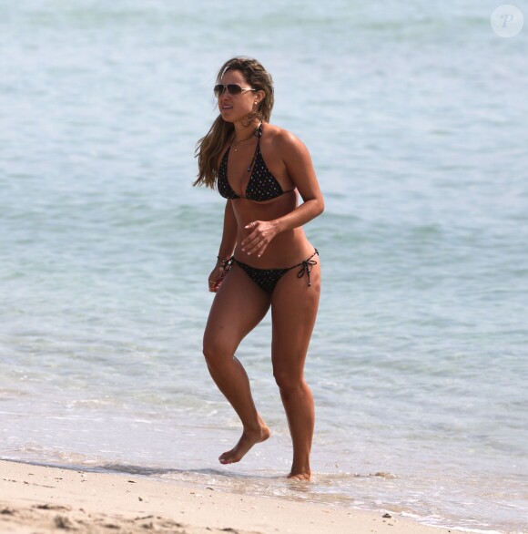 Vanessa Hupenkothen, journaliste sportive mexicaine bien connue des amoureux du ballon rond et des journalistes sexy, à la plage à Miami le 19 mars 2015