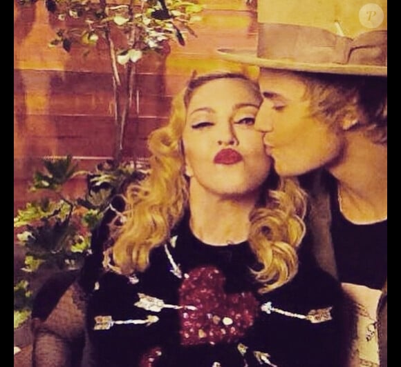 Justin Bieber a ajouté une photo à son compte Instagram en compagnie de Madona, le 18 mars 2015