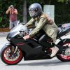 Exclusif - Prix Spécial - Justin Bieber fait de la moto à Los Angeles, le 17 mars 2015. Le chanteur a customisé sa moto Ducati avec ses initiales "JB". Escorté par ses gardes du corps, Justin a suivi la voiture de Corey Gamble (ex de Kris Jenner) vers une destination inconnue!