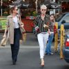 Amber Heard s'arrête à Whole Foods avec sa soeur Whitney à Los Angeles, le 5 septembre 2012