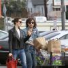 Exclusive - Mandy Moore et son ex mari Ryan Adams terminent leurs courses chez Gelson's à Los Feliz, ils remplissent le coffre de leur voiture le 31 janvier 2014 